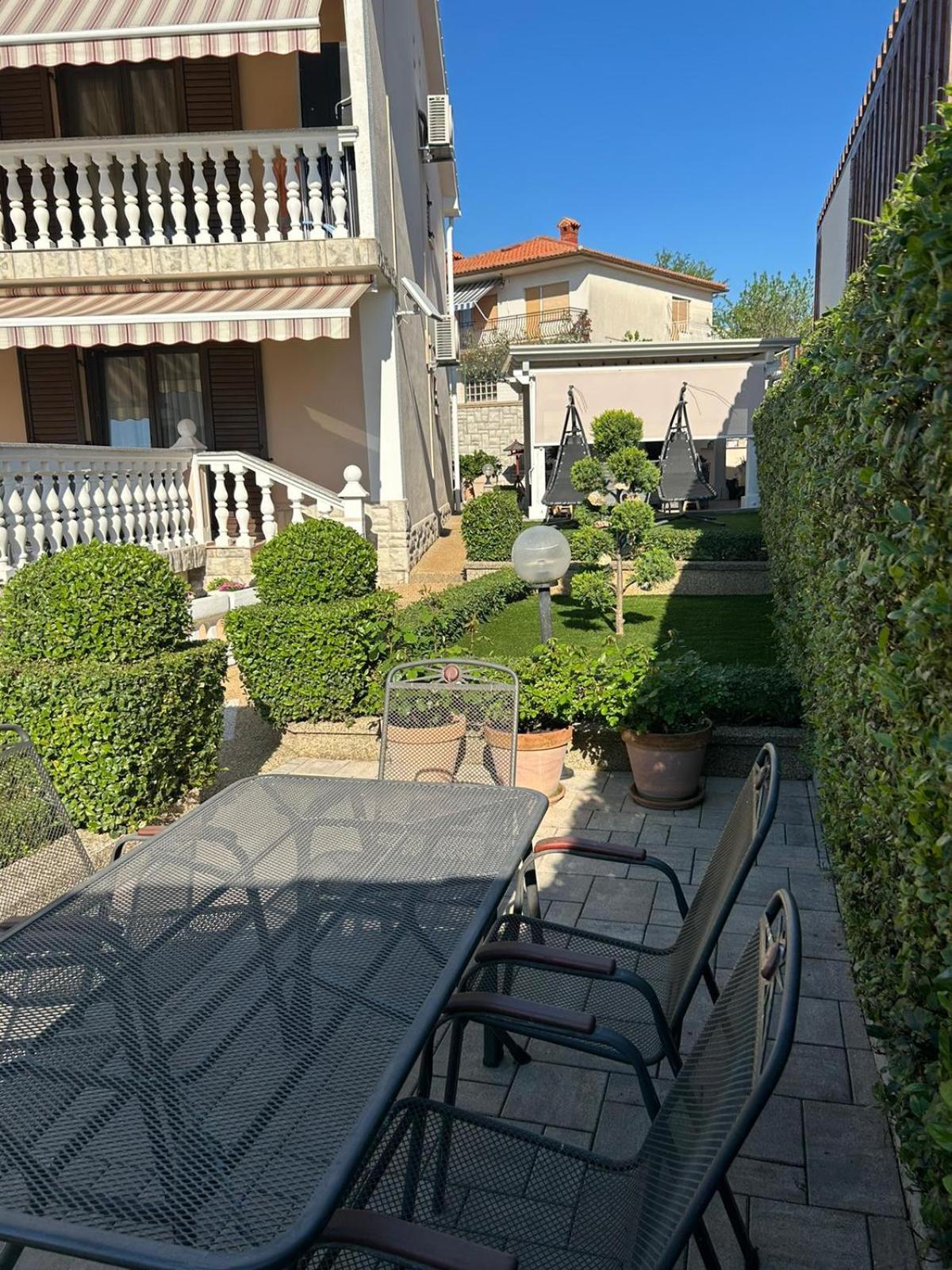 Apartment Smilja Malinska Esterno foto