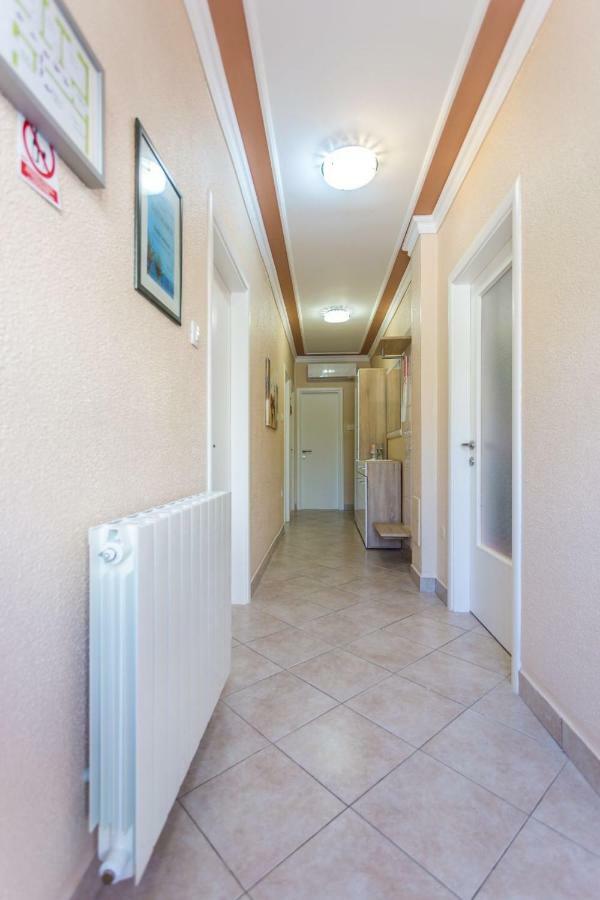 Apartment Smilja Malinska Esterno foto